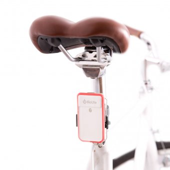 Фонарь-аккумулятор BioLite PowerLight Mini красный